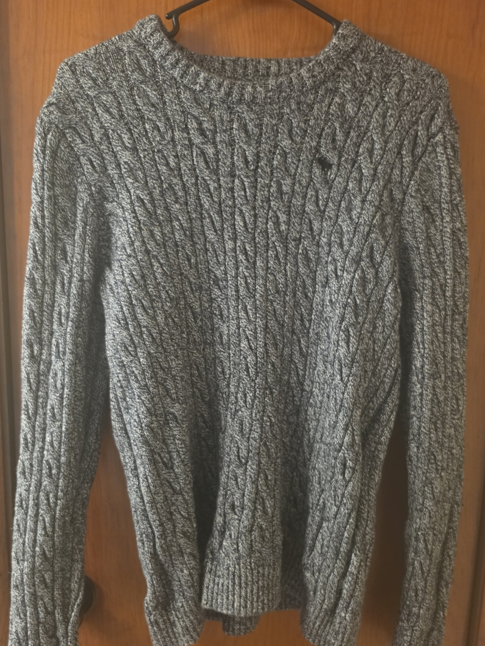 Abercrombie & Fitch Marled Charcoal Gray Cable Knit Crewneck Sweater